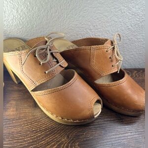 Bryr Studio Phoebe Handmade Leather Heeled Clog